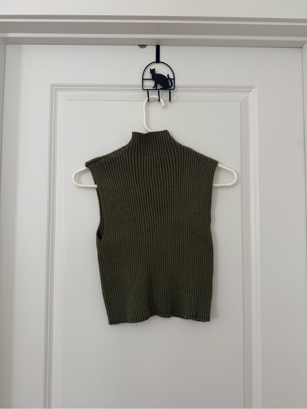 NA-KD Sleeveless Olive Ribbed Mock Neck Top
